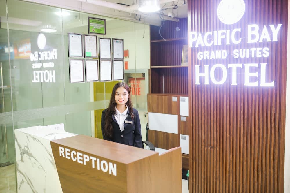 Pacific Bay Grand Suites 4