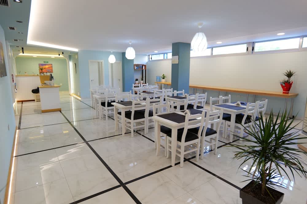 Oceanic Overview Suites 5