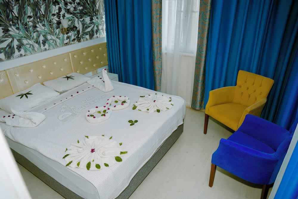 Azak Beach Hotel 5