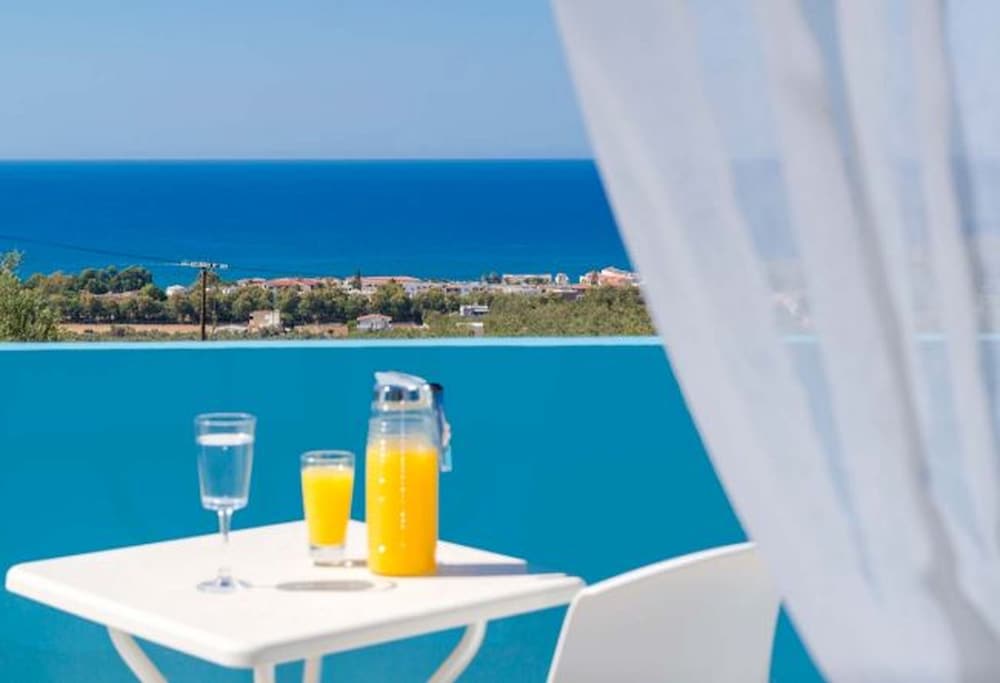 Carme Villas 4