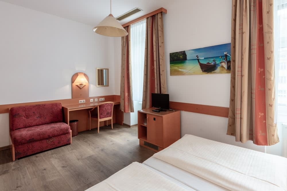 Hotel Admiral 4