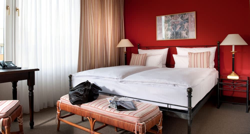 Hotel Elbflorenz Dresden 4