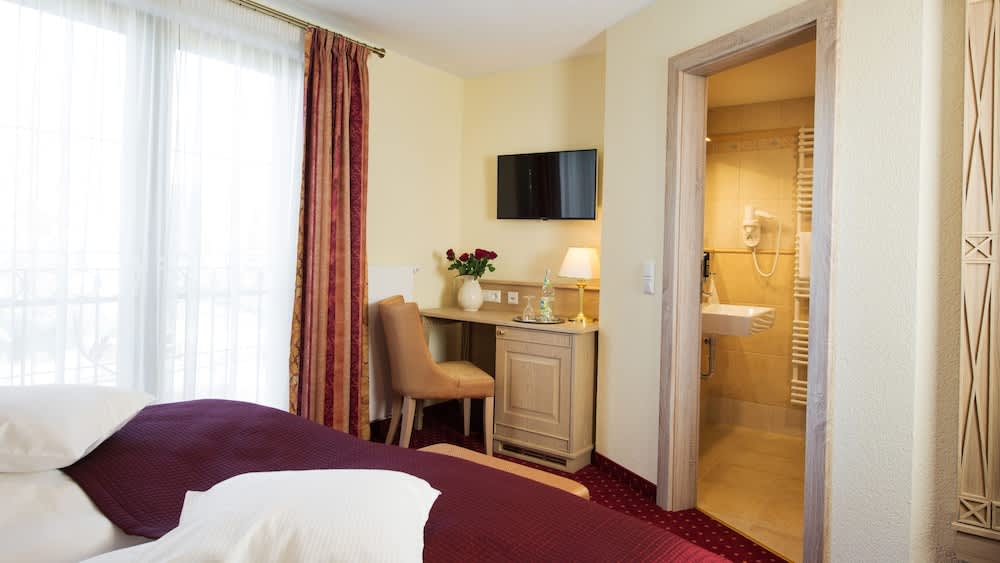 Hotel Rebstock 5