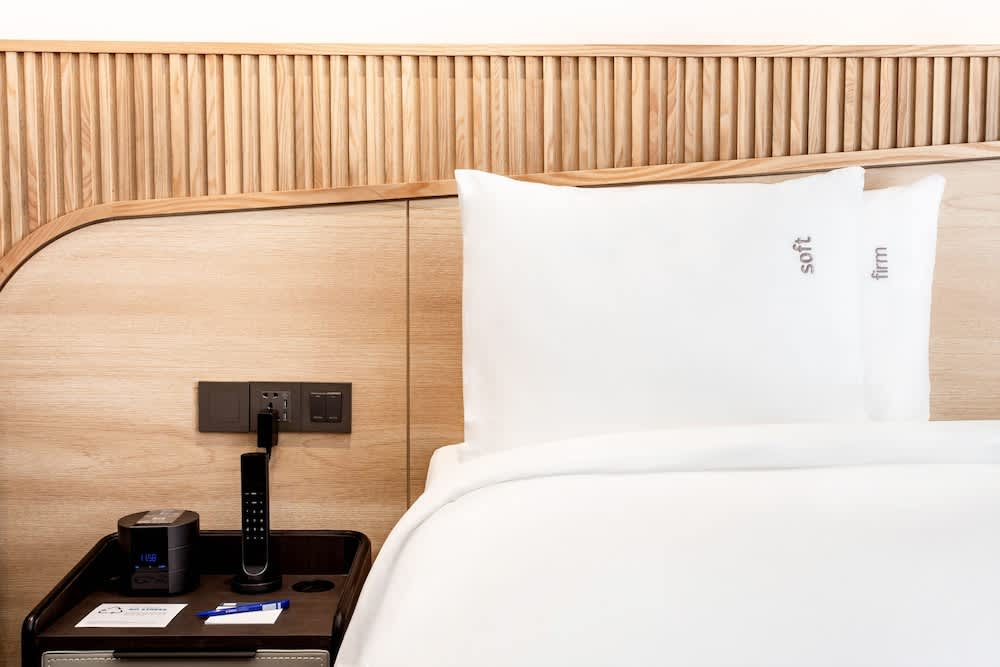 Holiday Inn Express & Suites BANGKOK CENTRAL PIER by IHG 4