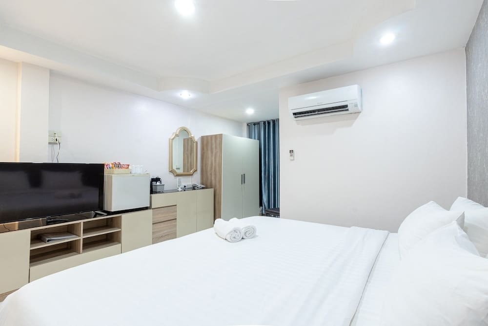 Bed by Tha-Pra SHA Plus 5