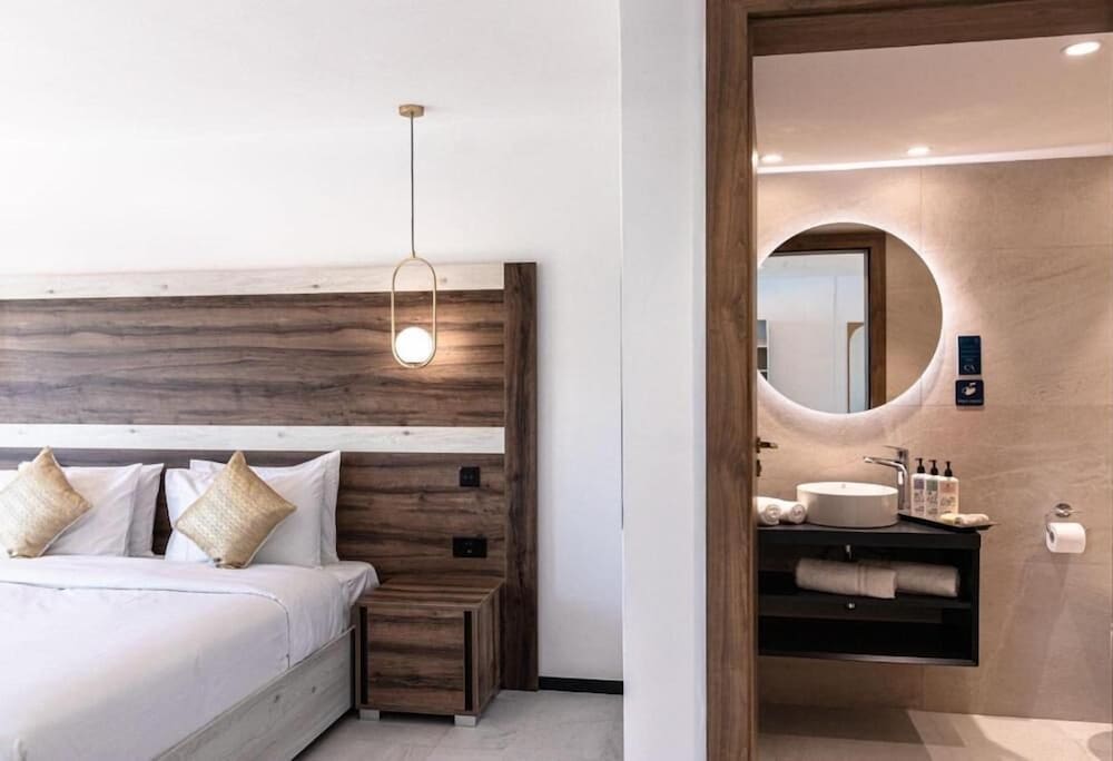 CA Sand Dune Hotel 5