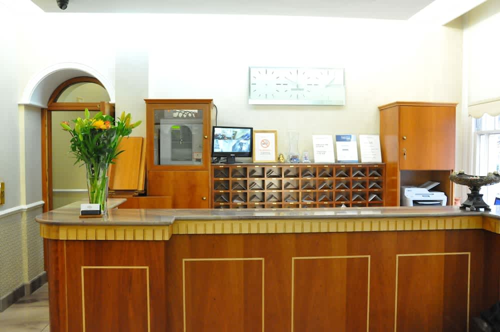 Olympic House Hotel 3