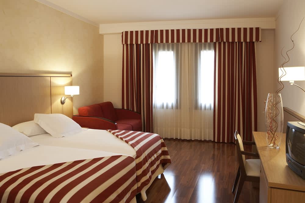 Hotel Duran 5