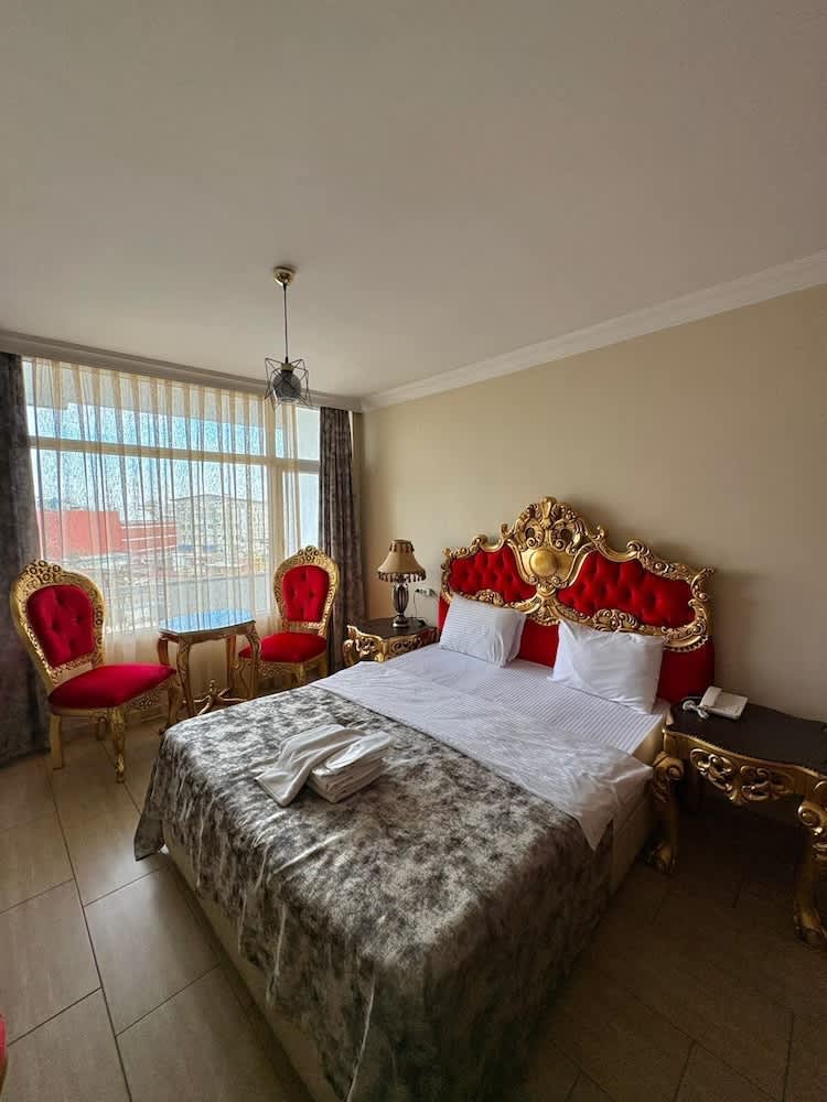 ahmet hotel 4
