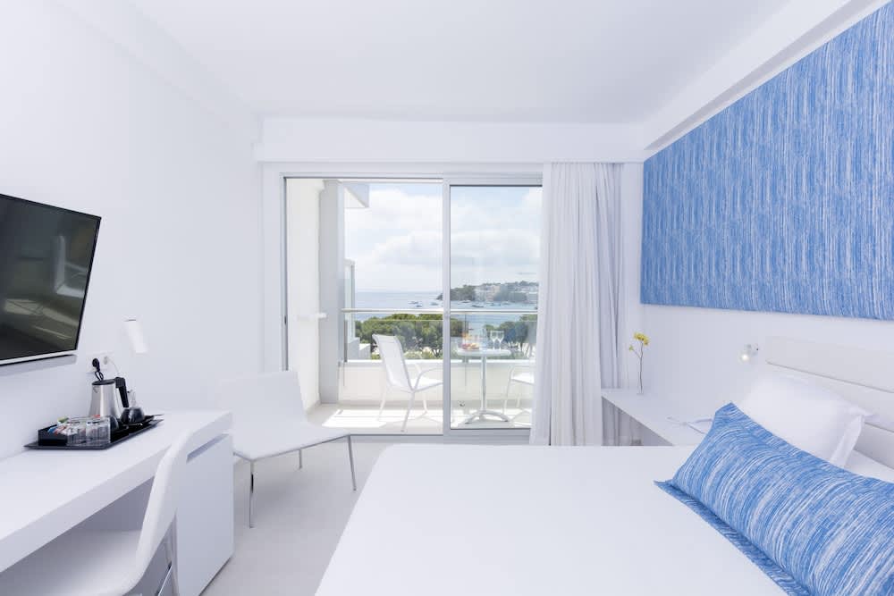 Reverence Mare Hotel - Adults Only 5