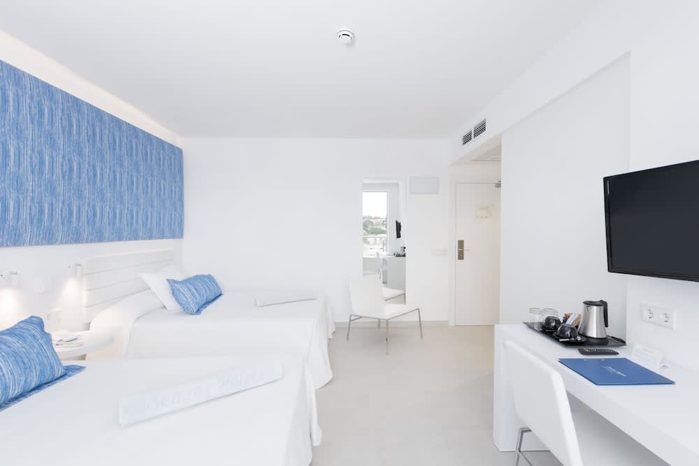 Reverence Mare Hotel - Adults Only 4