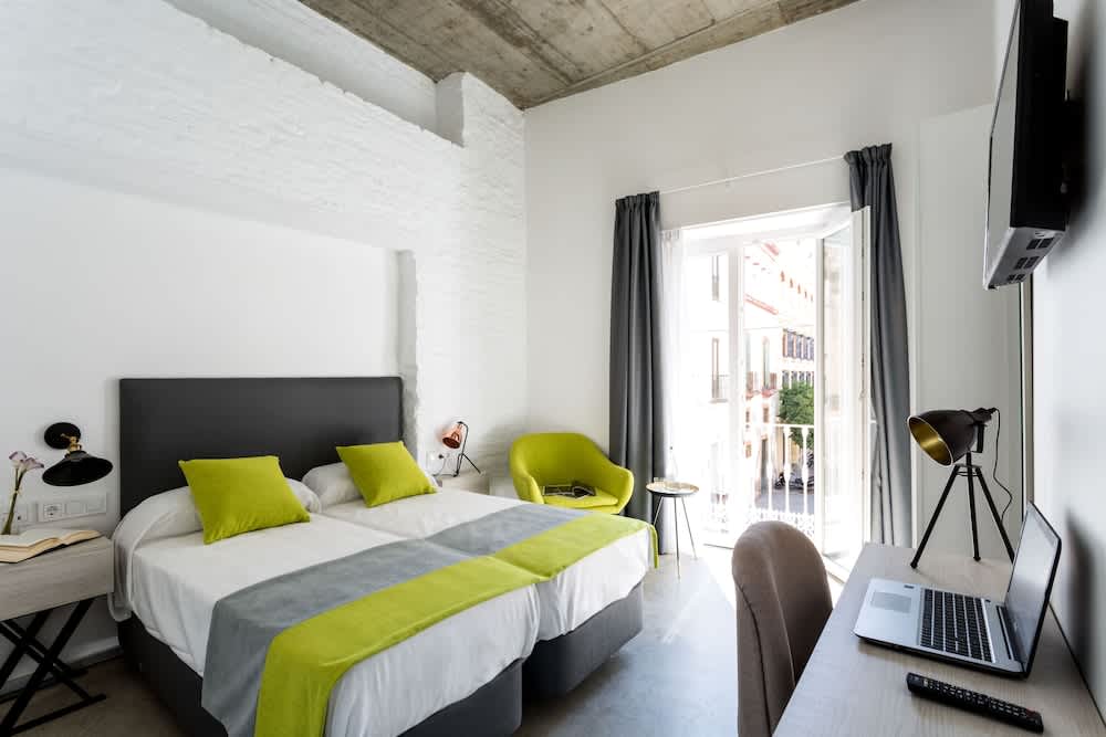La Puerta de Palacio - Adults Only 3