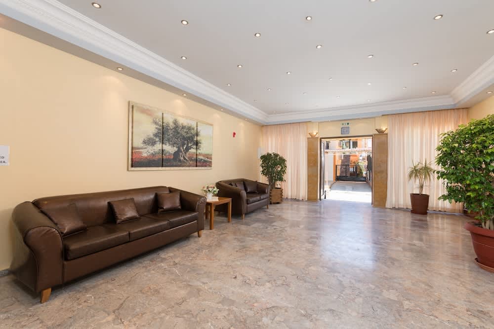 Lefkimi Hotel 4