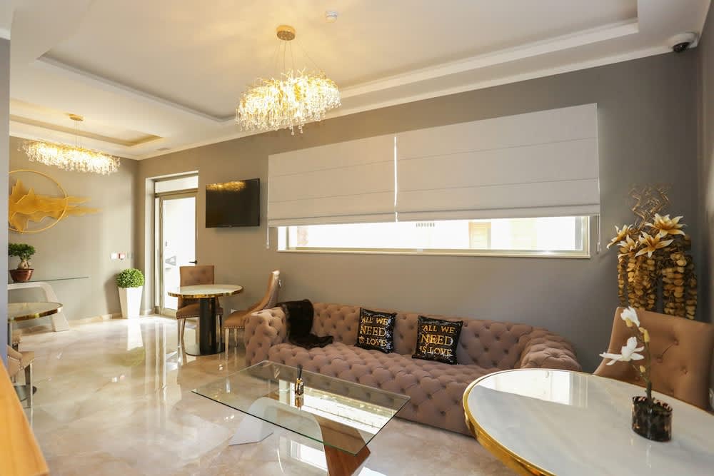 J'Me Boutique Hotel - Adults only 3