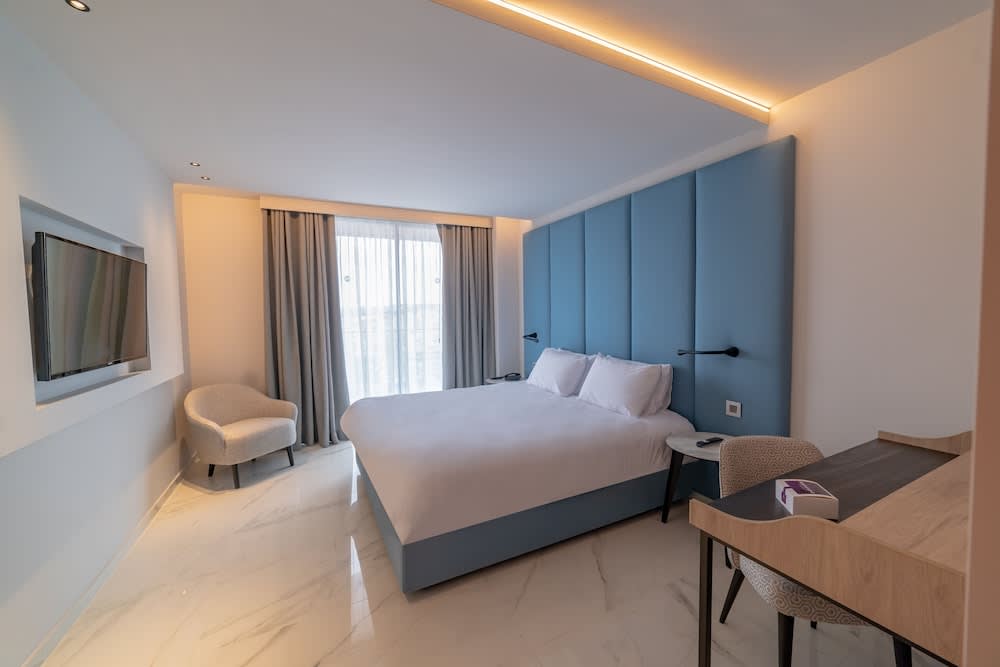 Mercure St. Julian's Malta 3