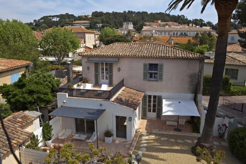 Spacious studio a-c 2P - Place des Lices 4