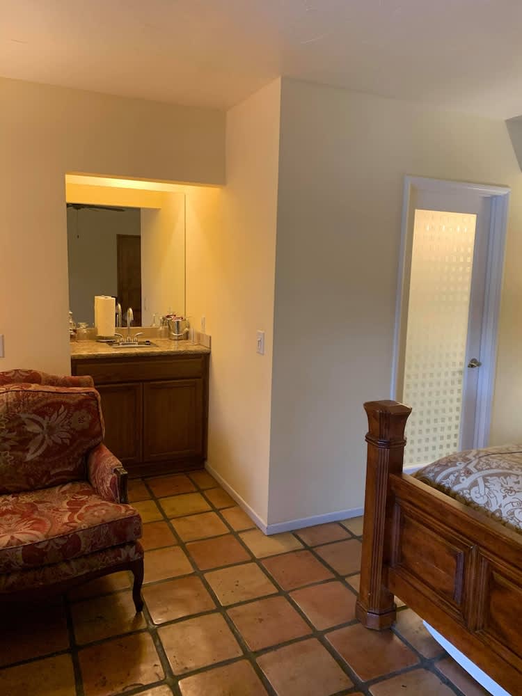 La Maison Hotel - Adults Only 4