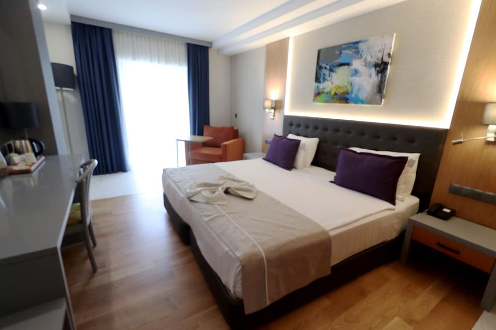 La Quinta by Wyndham Bodrum 5