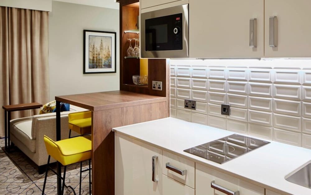 Residence Inn by Marriott Aberdeen 5