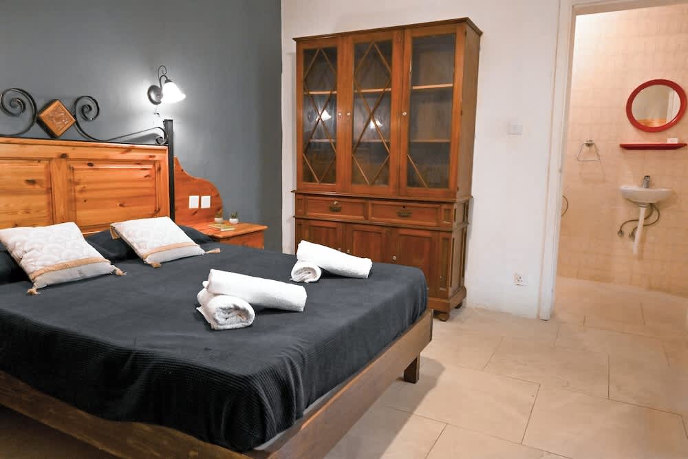 Sefranda Guesthouse Ensuite Rooms 4