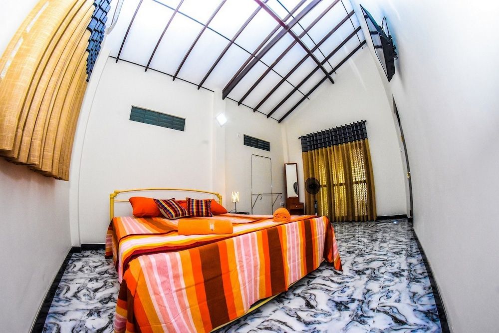 Bordeaux - Negombo - Wattle Inn - Negombo