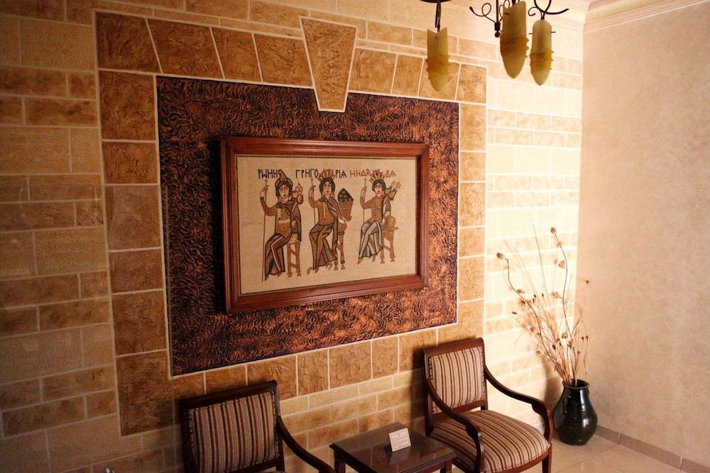 Paris - Madaba - Mosaic City Hotel - Madaba