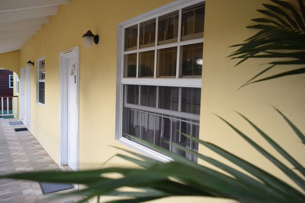 Paris - Gros Islet - Justinn Apartments - Gros Islet