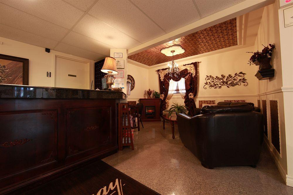 Paris - Quebec - Hotel et Motel Le Chateauguay - Quebec