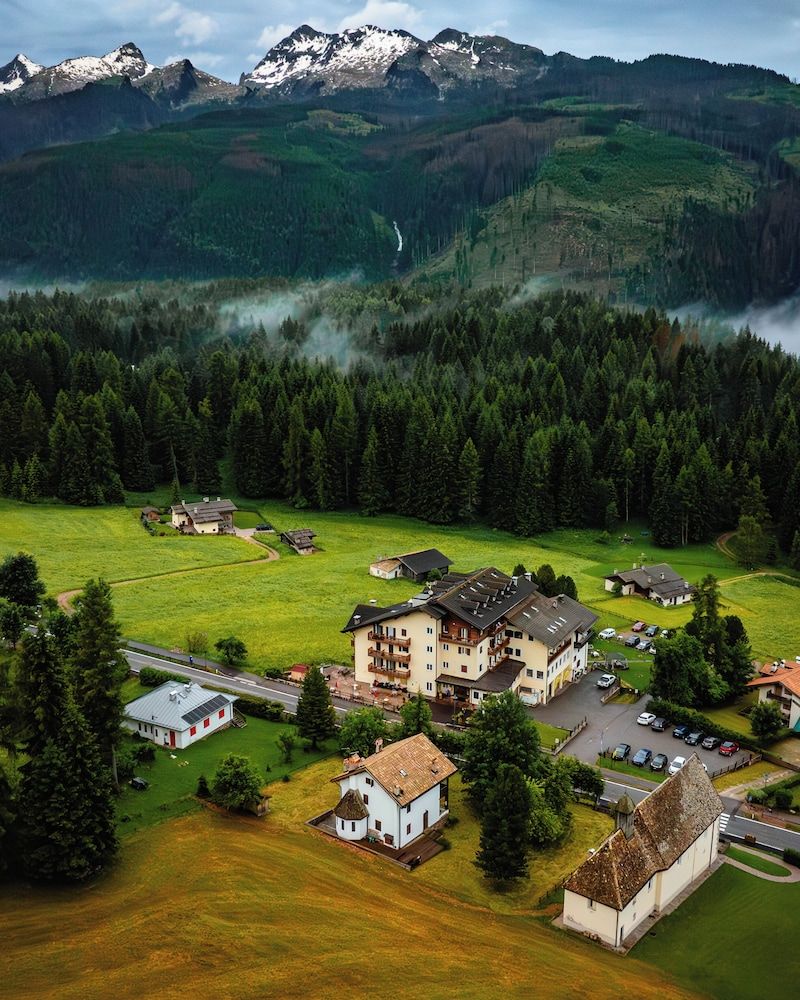 Paris - Moena - Phi Hotel Bellamonte - Moena