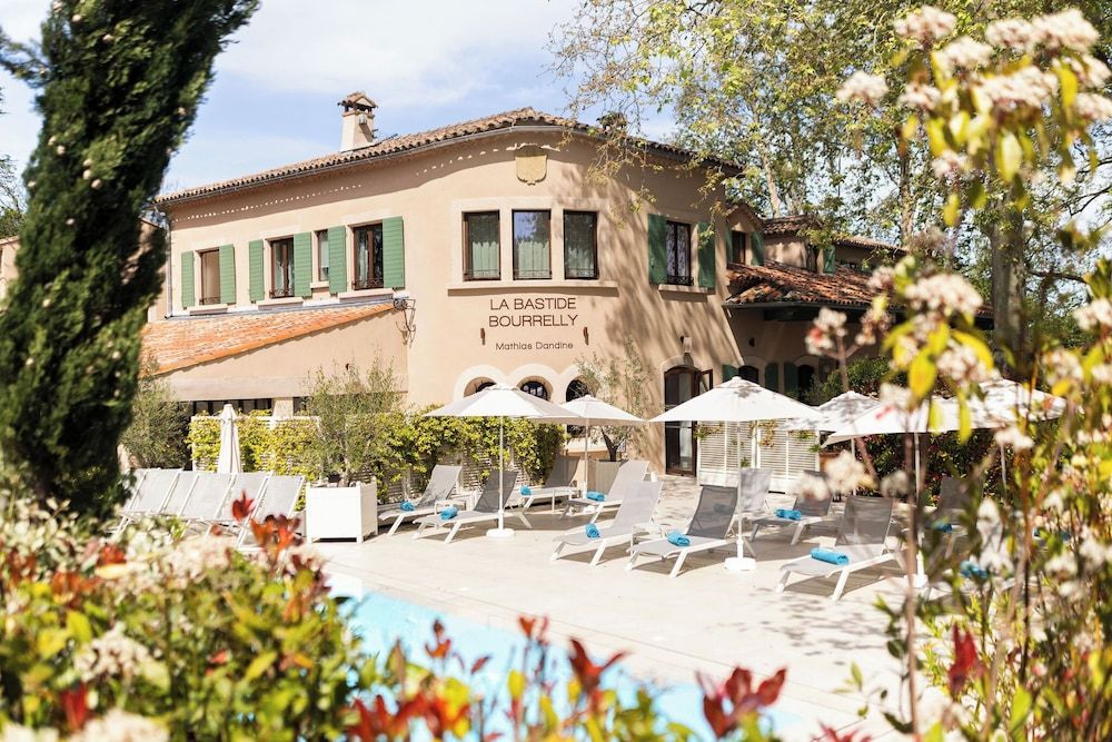 Lille - Vitrolles - Hôtel et Restaurant La Bastide Bourrelly - Mathias Dandine - Teritoria - Vitrolles