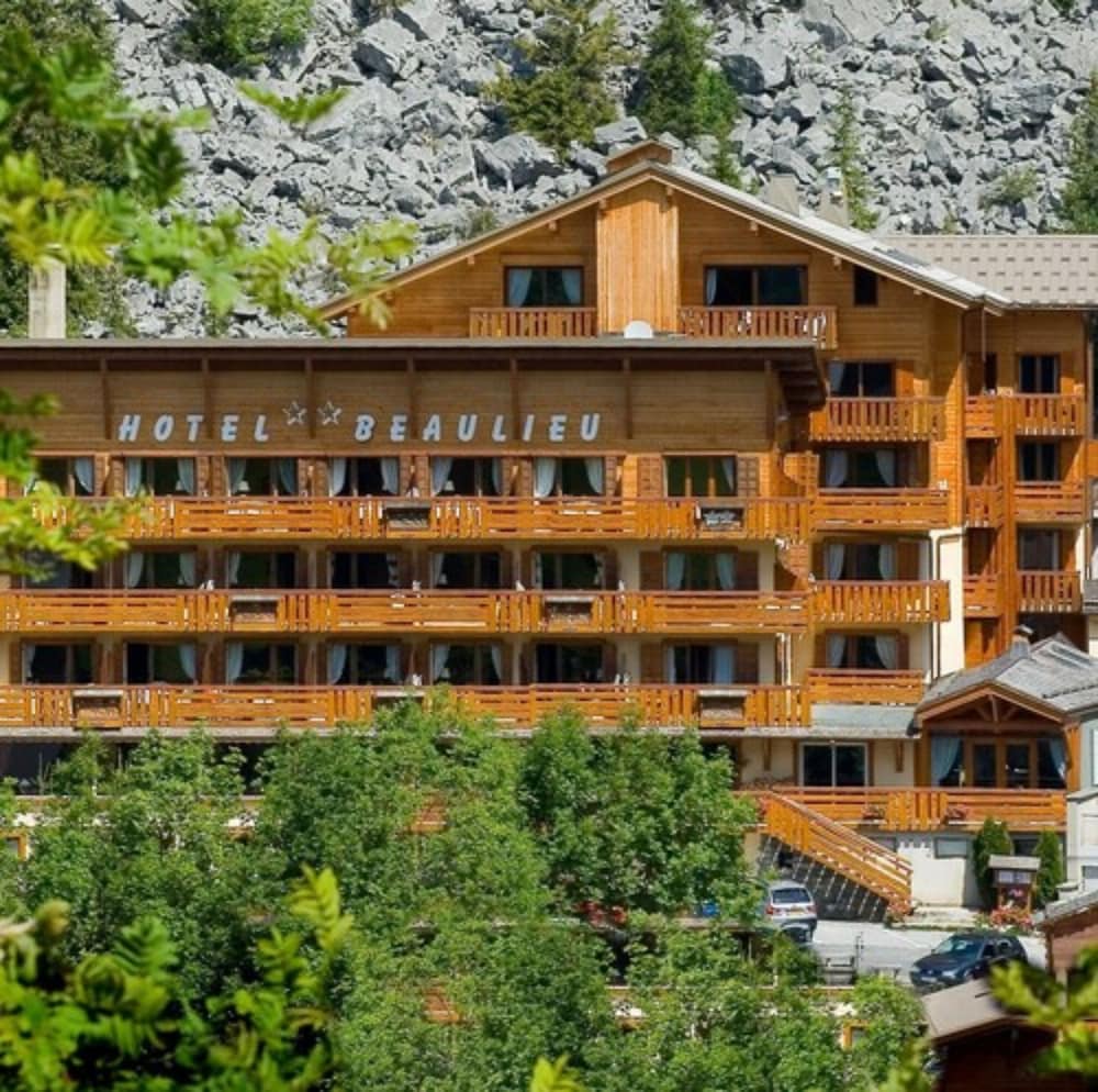 Paris - La Clusaz - Beaulieu - La Clusaz