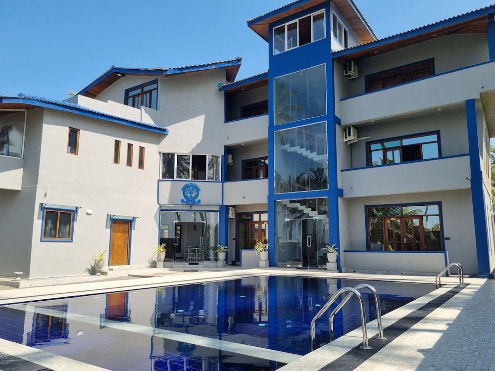 Lyon - Wadduwa - Dhammika Beach Palace - Wadduwa