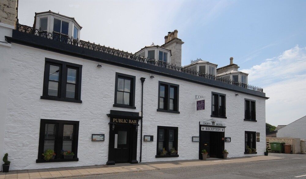 Clermont Ferrand - Newton Stewart - The Crown Hotel - Newton Stewart