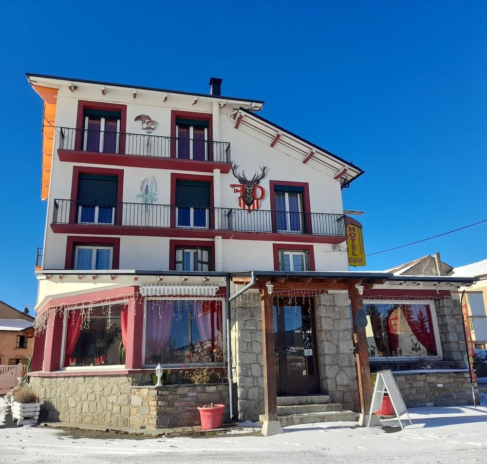 Paris - Font-Romeu-Odeillo-Via - Le Catalan - Hôtel et appartements - Font-Romeu-Odeillo-Via