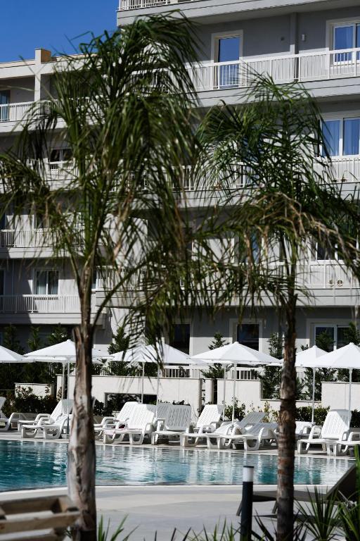 Paris - Orikum - Naos Luxury Hotel - Orikum