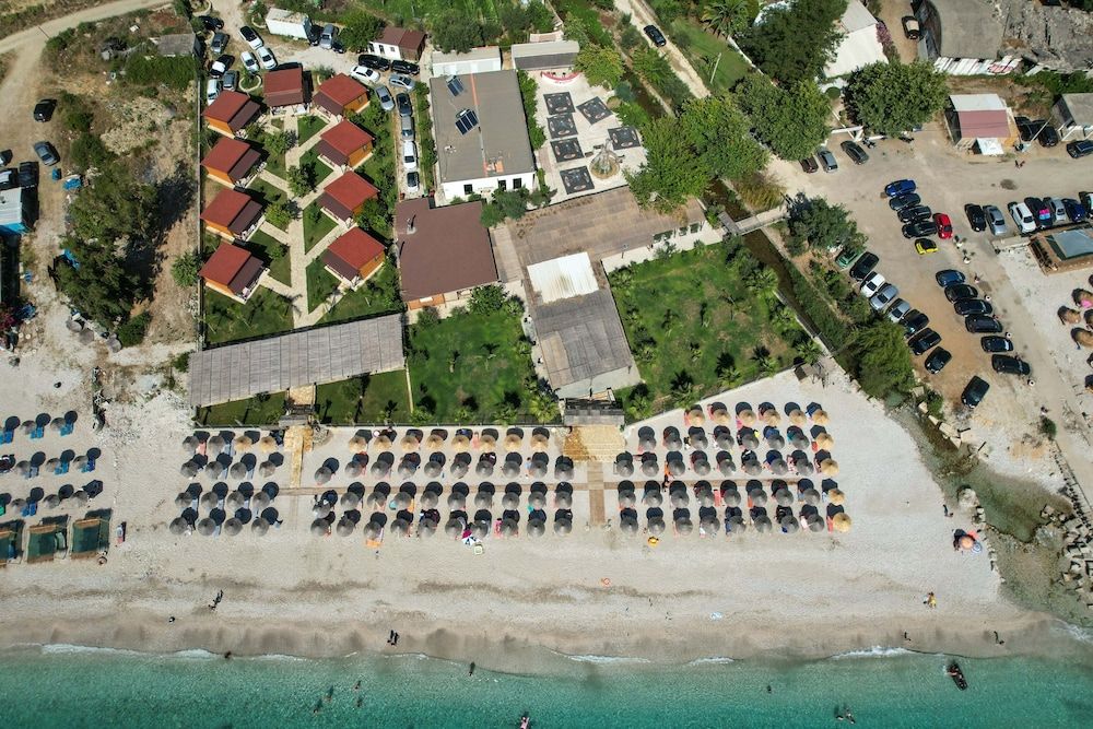 Paris - Lukovë - Bunec Beach Resort - Lukovë