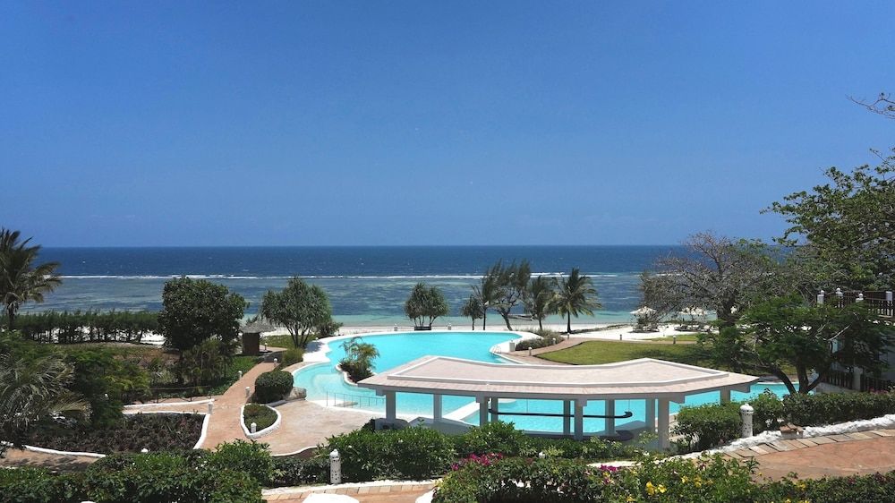 Paris - Msambweni - Zahari Oceanfront - Msambweni