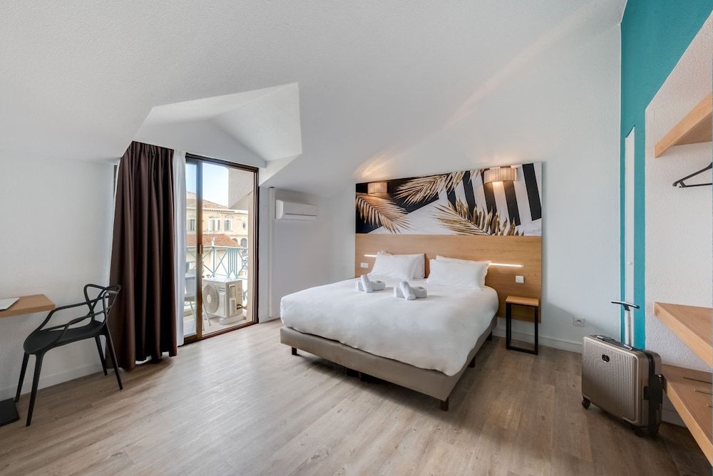 Strasbourg - Saint-Tropez - Residhotel Les Coralynes - Saint-Tropez
