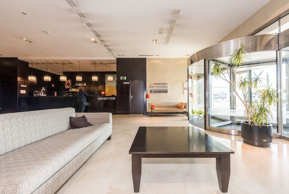 Nice - Madrid - Hotel Mercader - Madrid