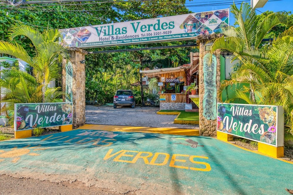 Nice - Sámara - Villas Verdes - Sámara