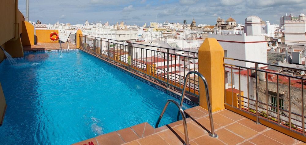 Bâle Mulhouse - Costa de la Luz, Espagne - Senator Cádiz - Costa de la Luz, Espagne