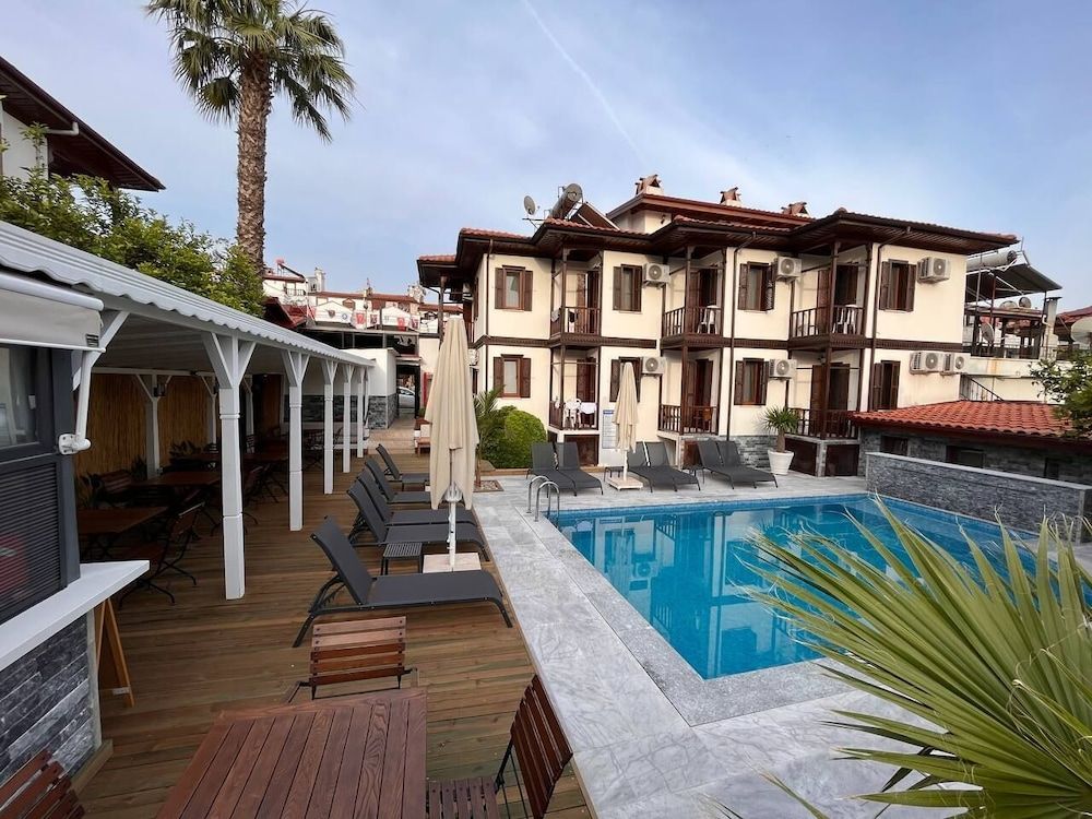 Paris - Akyaka - Yelken Hotel Akyaka - Akyaka