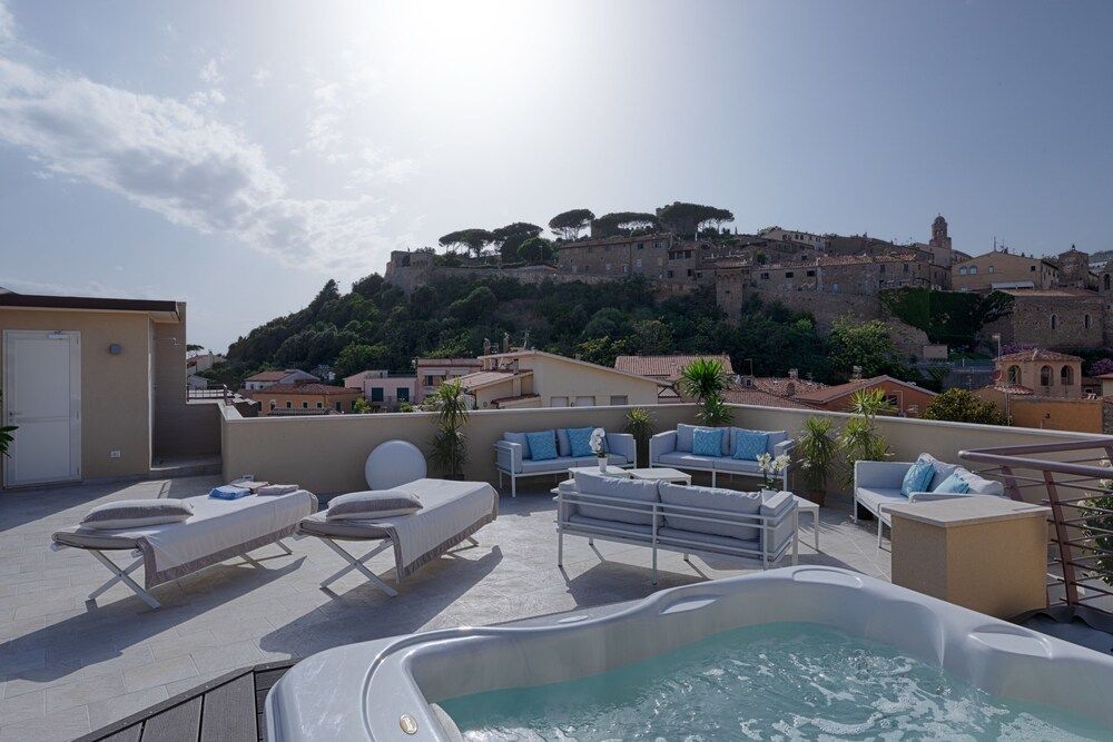 Marseille - Castiglione della Pescaia - Roma Hotel - Castiglione della Pescaia