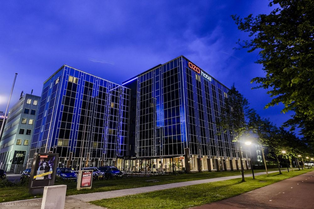 Bâle Mulhouse - Amsterdam - OZO Hotels Arena Amsterdam - Amsterdam