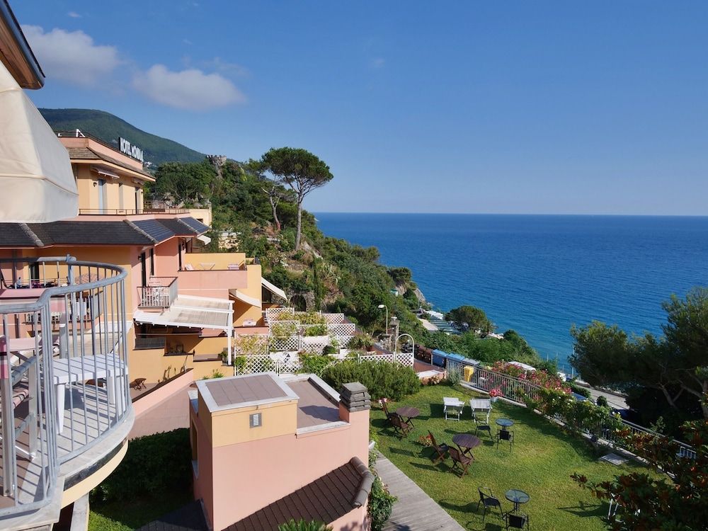 Bordeaux - Sestri Levante - Hotel Residence Mondial - Sestri Levante