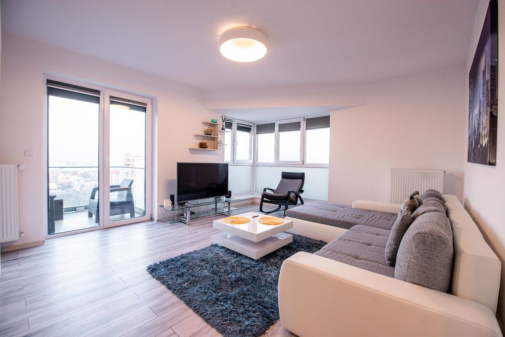 Paris - Bucarest - Luxury Westpark 2 Residence Lake View W4 - Bucarest
