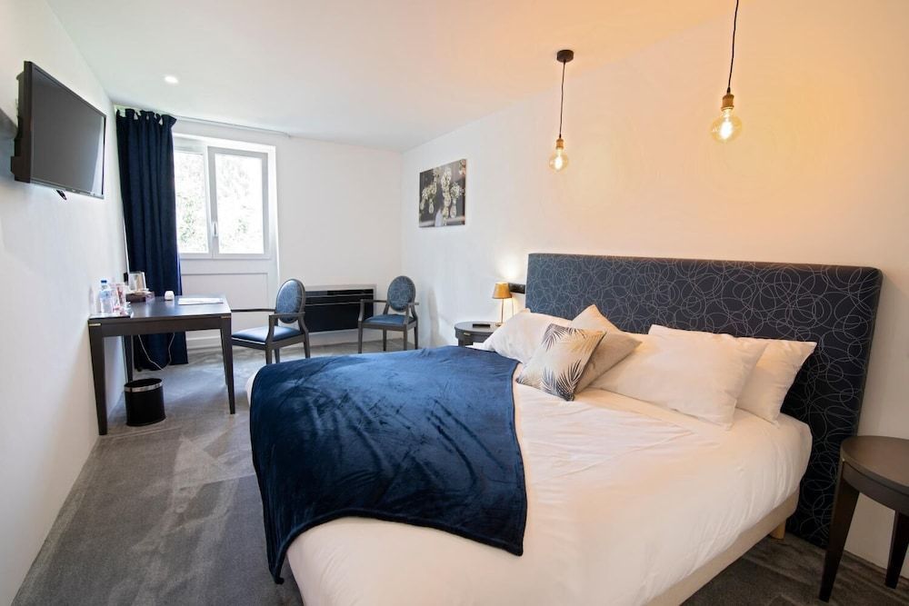 Paris - Limousin - Bomotel - Limousin
