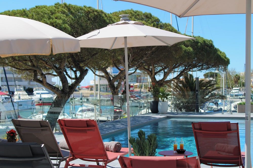 Paris - Palavas-les-Flots - The Originals Boutique, Hôtel Neptune, Montpellier Sud - Palavas-les-Flots