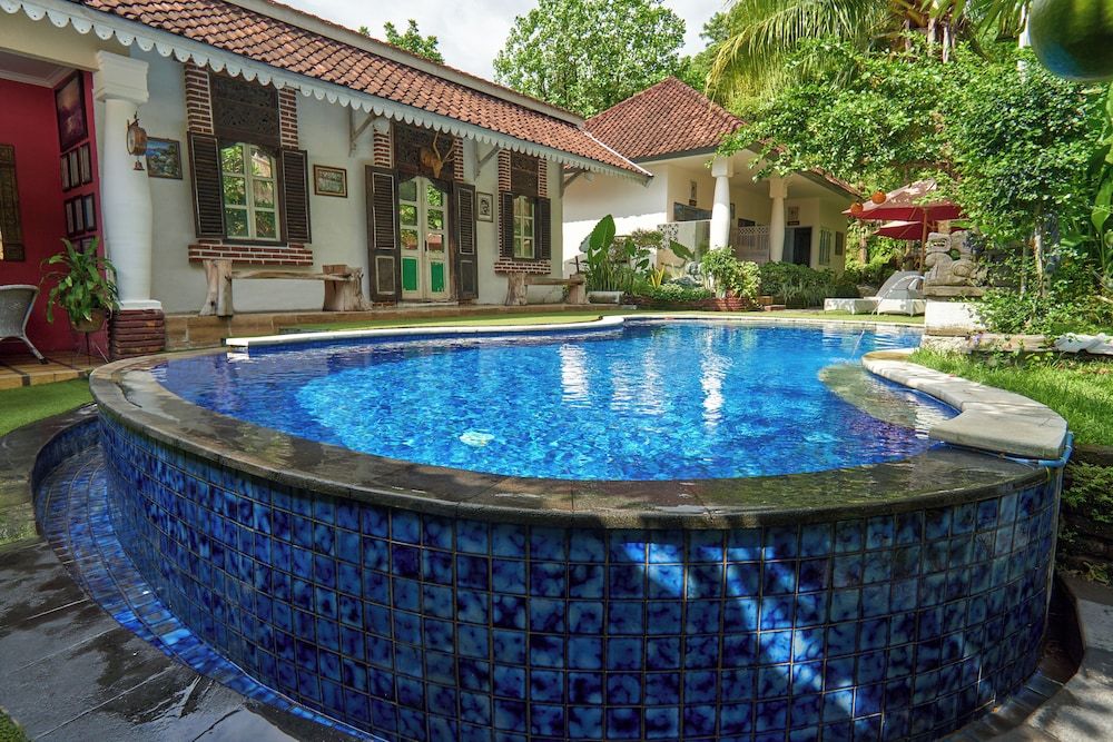 Paris - Senggigi - Attara Heritage Senggigi - Senggigi