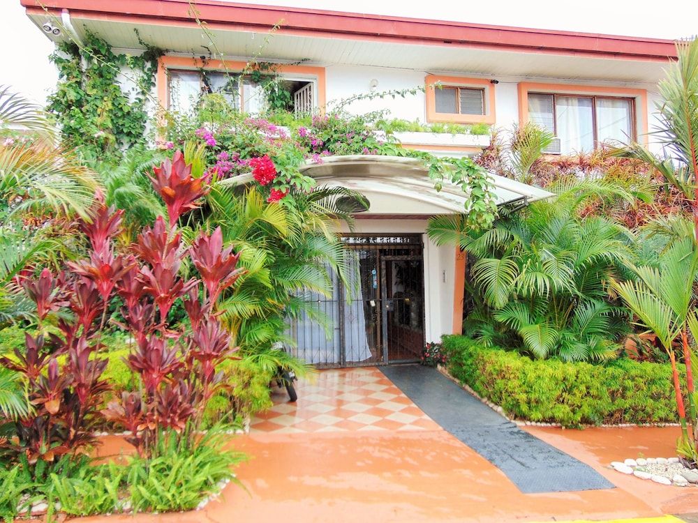 Paris - San Jose - Casa Lima B&B - San Jose